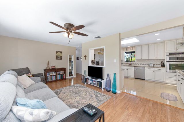9356 Manette Way, Orangevale, CA 95662