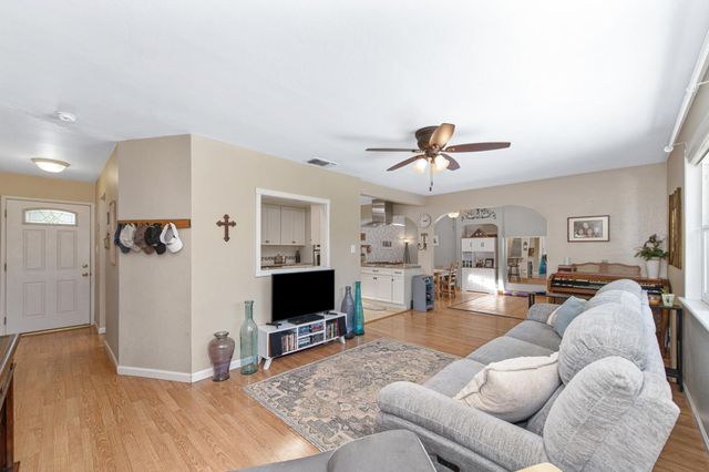 9356 Manette Way, Orangevale, CA 95662