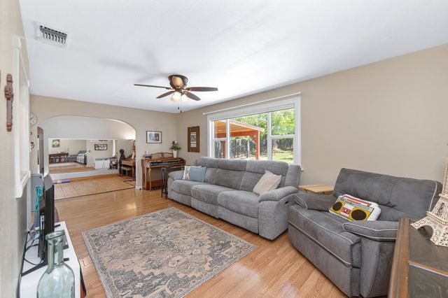 9356 Manette Way, Orangevale, CA 95662