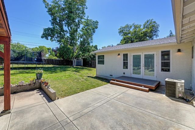 9356 Manette Way, Orangevale, CA 95662