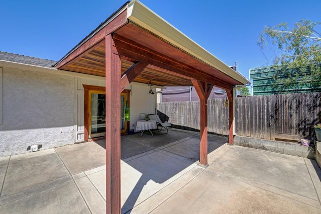 9356 Manette Way, Orangevale, CA 95662