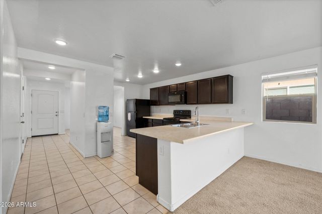 30493 N OAK Drive, Florence, AZ 85132