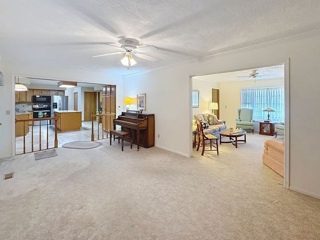 3707 75th Street Court, Moline, IL 61265