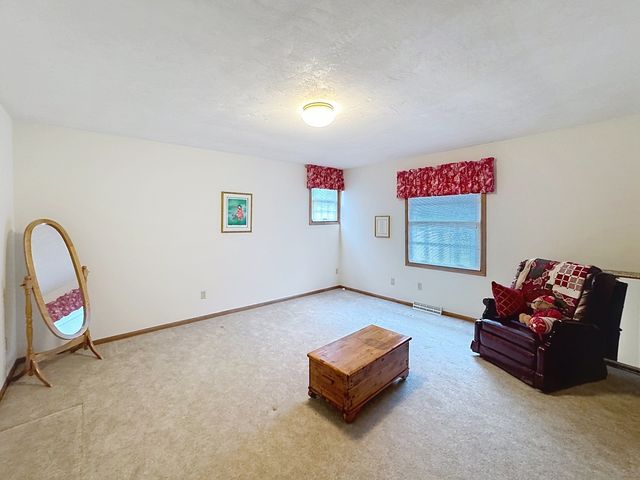 3707 75th Street Court, Moline, IL 61265
