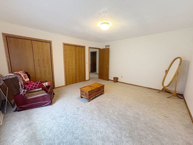 3707 75th Street Court, Moline, IL 61265