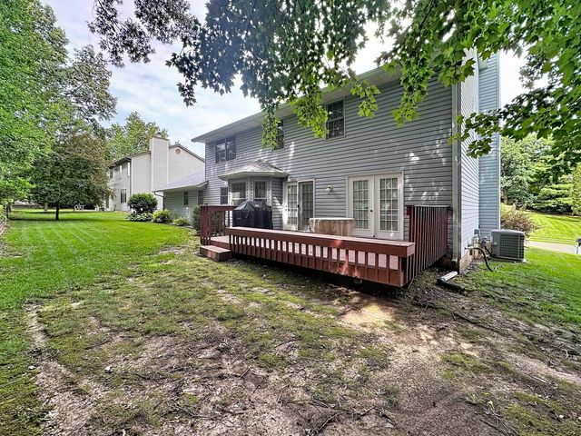 3707 75th Street Court, Moline, IL 61265