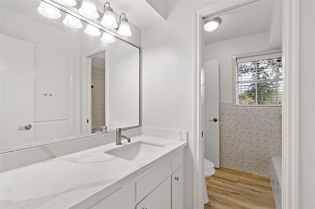 2404 Taylor Lane, Pearland, TX 77581