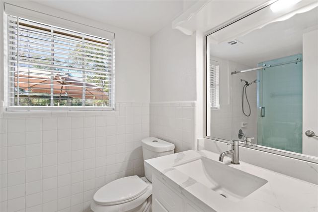 2404 Taylor Lane, Pearland, TX 77581