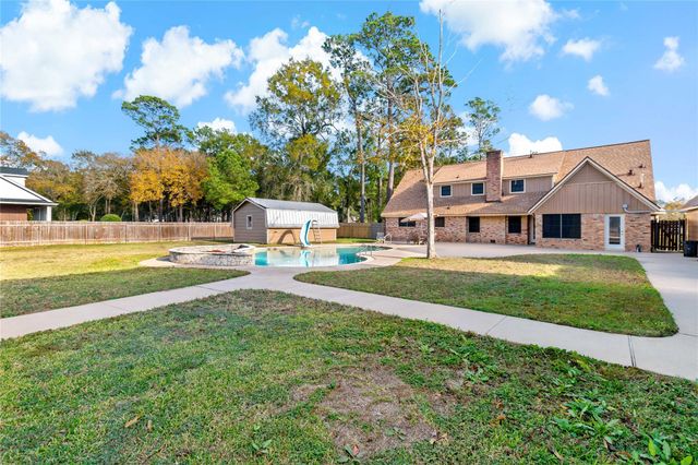 2404 Taylor Lane, Pearland, TX 77581