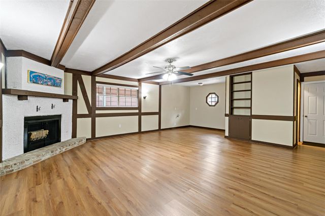 2404 Taylor Lane, Pearland, TX 77581