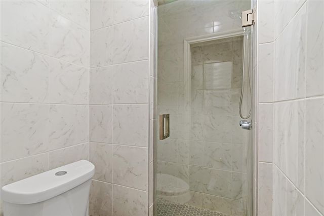 2404 Taylor Lane, Pearland, TX 77581