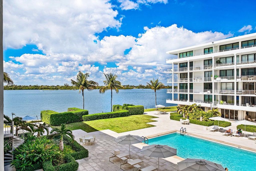 2784 S Ocean Boulevard 204s, Palm Beach, FL 33480