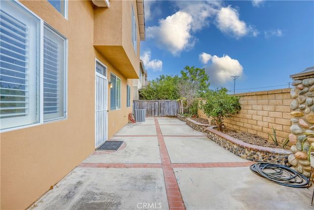 14656 Acacia, Westminster, CA 92844