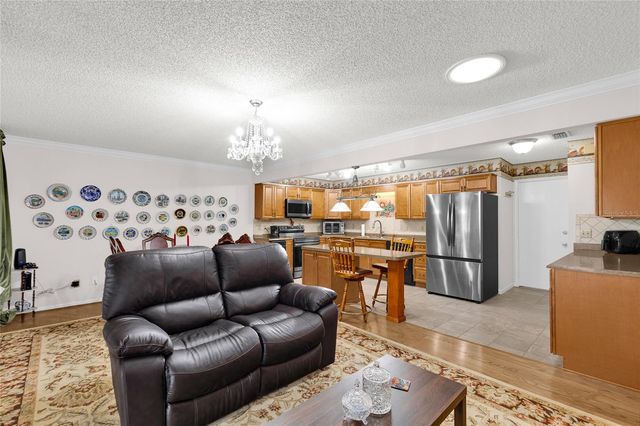 8883 SW 93RD LANE E, Ocala, FL 34481