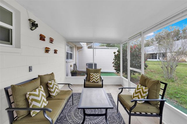 8883 SW 93RD LANE E, Ocala, FL 34481