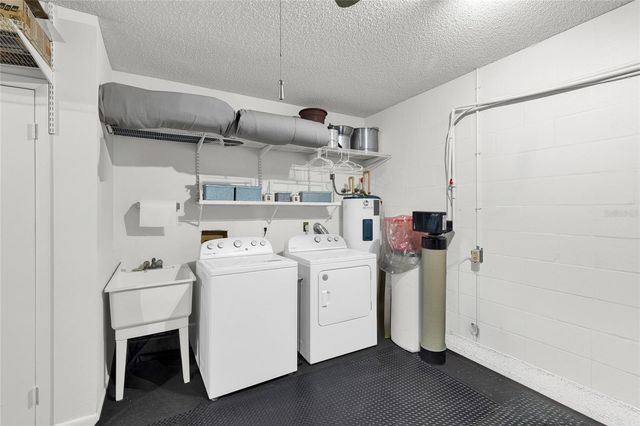 8883 SW 93RD LANE E, Ocala, FL 34481