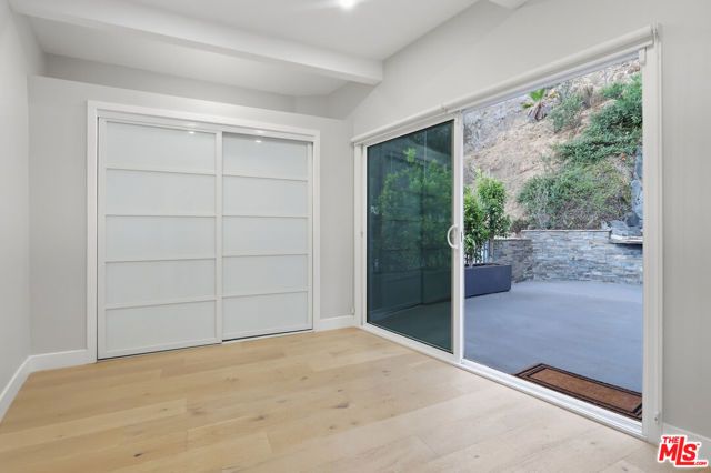 2251 Lyric Avenue, Los Angeles, CA 90027