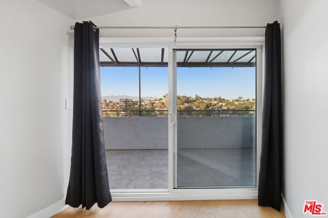 2251 Lyric Avenue, Los Angeles, CA 90027