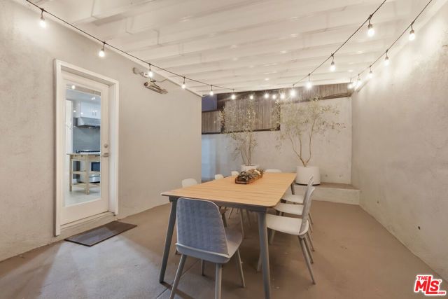2251 Lyric Avenue, Los Angeles, CA 90027