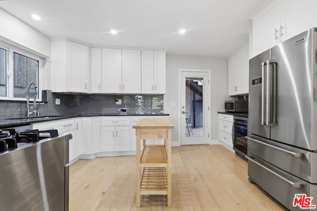 2251 Lyric Avenue, Los Angeles, CA 90027