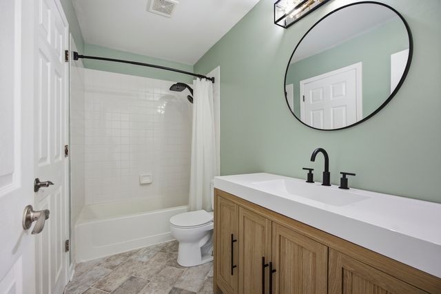 2905 Shelly Lane, Aurora, IL 60504