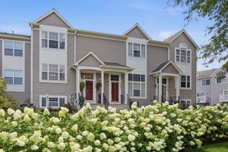 2905 Shelly Lane, Aurora, IL 60504