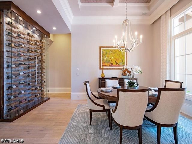 2202 Miramonte WAY, Naples, FL 34105