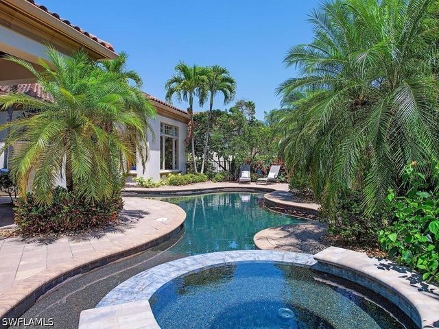 2202 Miramonte WAY, Naples, FL 34105