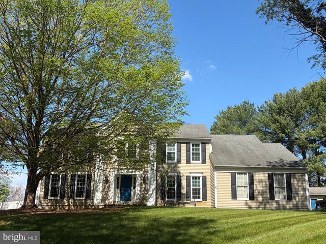 44 BELMONT CT, Shenandoah Junction, WV 25442