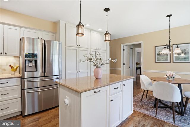 44 BELMONT CT, Shenandoah Junction, WV 25442