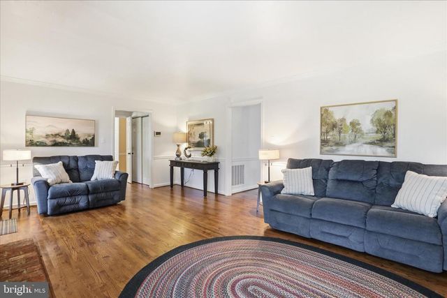 44 BELMONT CT, Shenandoah Junction, WV 25442