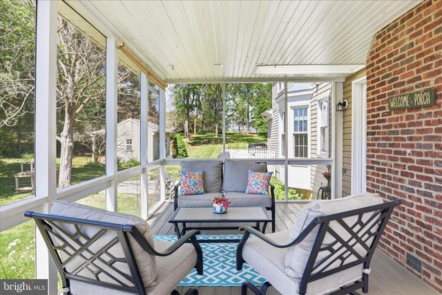 44 BELMONT CT, Shenandoah Junction, WV 25442