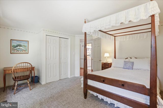 44 BELMONT CT, Shenandoah Junction, WV 25442
