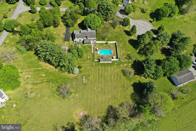 44 BELMONT CT, Shenandoah Junction, WV 25442