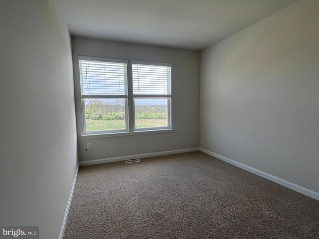147 TIGNEY DR, Stephens City, VA 22655