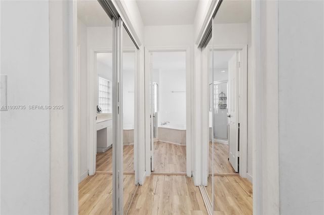 10613 NW 57th St, Doral, FL 33178