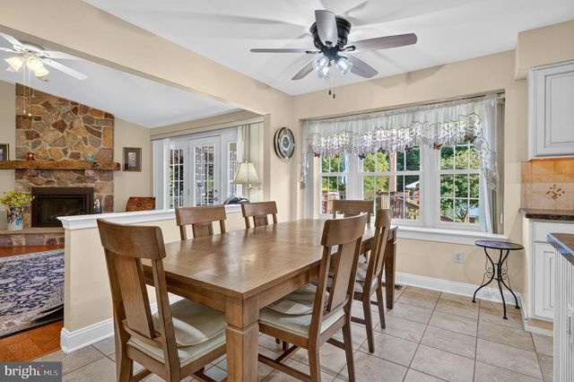 350 HOMESTEAD DR, Harleysville, PA 19438