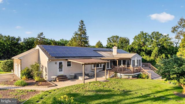 350 HOMESTEAD DR, Harleysville, PA 19438