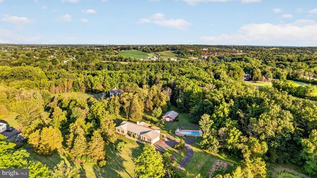 350 HOMESTEAD DR, Harleysville, PA 19438