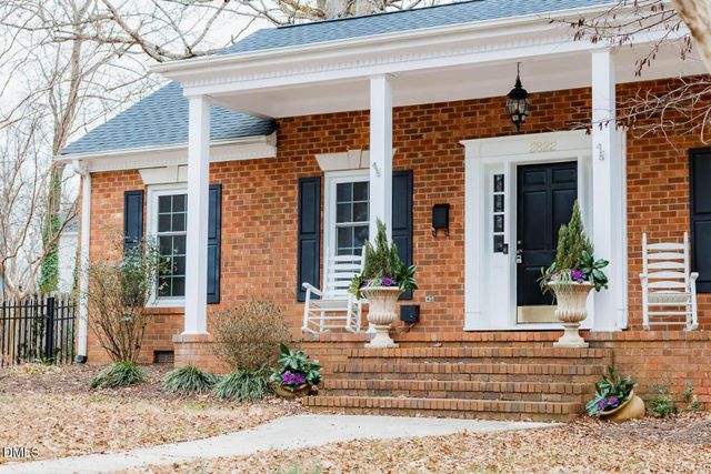 2822 Bedford Street, Burlington, NC 27215