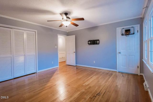 2822 Bedford Street, Burlington, NC 27215