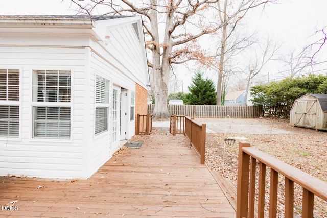 2822 Bedford Street, Burlington, NC 27215