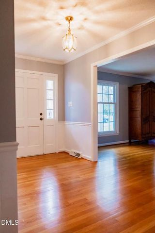 2822 Bedford Street, Burlington, NC 27215