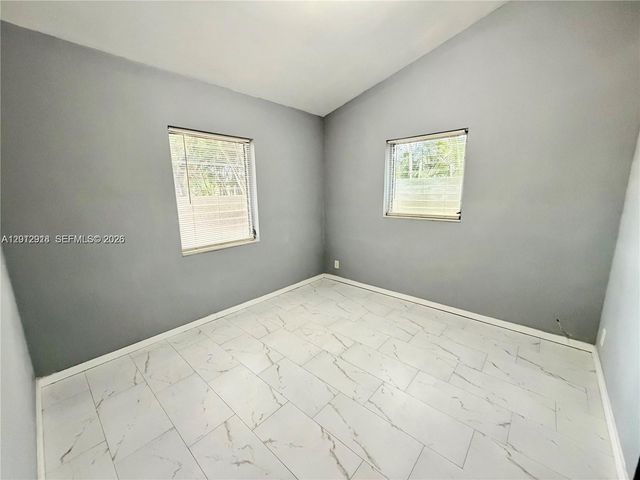 836 NW 12th Ter 2, Fort Lauderdale, FL 33311