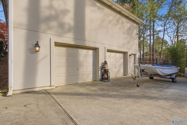 1928 Shellbrook Drive, Huntsville, AL 35806