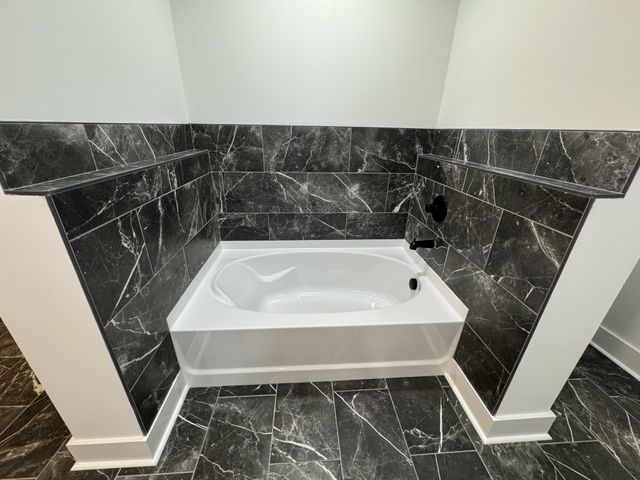 380 Martin Rd, Clarksville, TN 37042