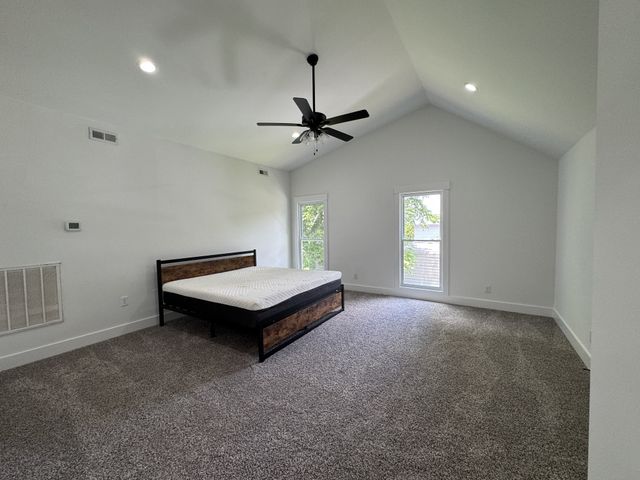 380 Martin Rd, Clarksville, TN 37042