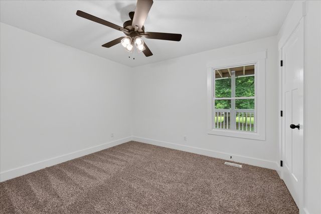 380 Martin Rd, Clarksville, TN 37042