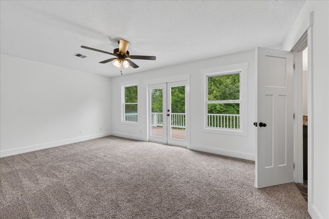380 Martin Rd, Clarksville, TN 37042