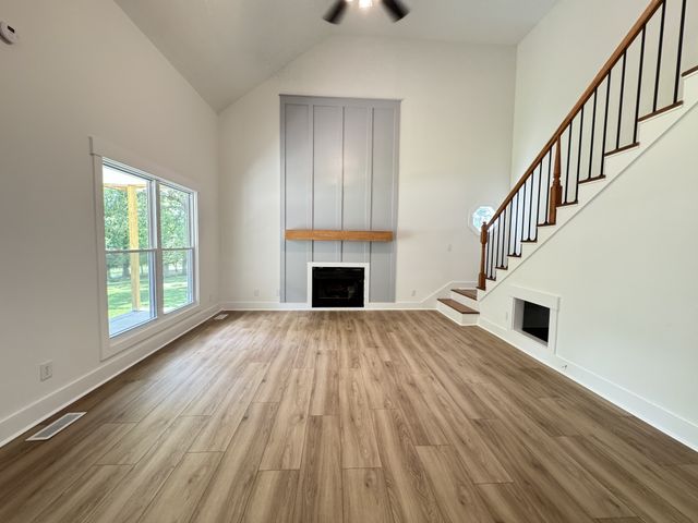 380 Martin Rd, Clarksville, TN 37042